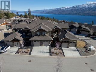 Photo 1: 4000 Redstone Crescent Unit# 204 in Peachland: House for sale : MLS®# 10304868