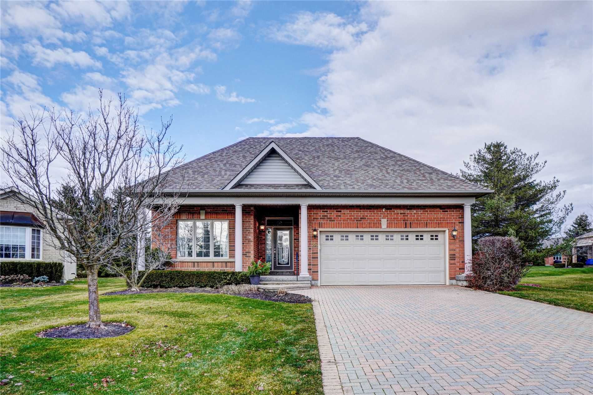 Main Photo: 26 Hagen Hollow in Whitchurch-Stouffville: Stouffville House (Bungalow) for sale : MLS®# N5843100