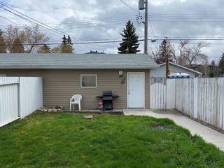 Photo 6: 2039 50 Avenue SW in Calgary: North Glenmore Park Semi Detached for sale : MLS®# C4295796