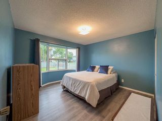 Photo 10: 467 Redonda Street in Winnipeg: East Transcona Residential for sale (3M)  : MLS®# 202325970