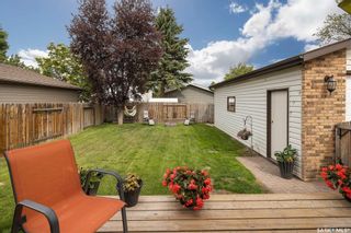 Photo 38: 206 Broadbent Avenue in Saskatoon: Silverwood Heights Residential for sale : MLS®# SK860824