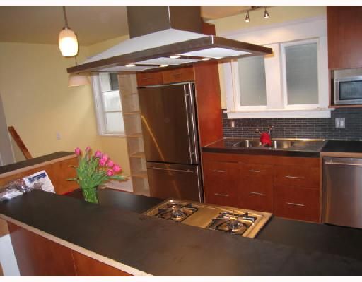 Photo 2: Photos: 1955 TEMPLETON Drive in Vancouver: Grandview VE House for sale (Vancouver East)  : MLS®# V703399
