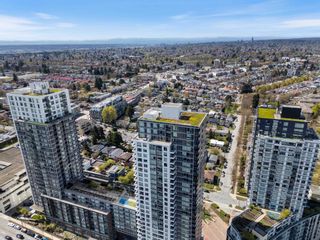 Photo 27: 3202 5515 BOUNDARY Road in Vancouver: Collingwood VE Condo for sale in "Wall Centre Central Park Tower 2" (Vancouver East)  : MLS®# R2870689