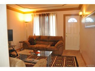 Photo 3: 1660 Arlington Street in WINNIPEG: North End Residential for sale (North West Winnipeg)  : MLS®# 1318907