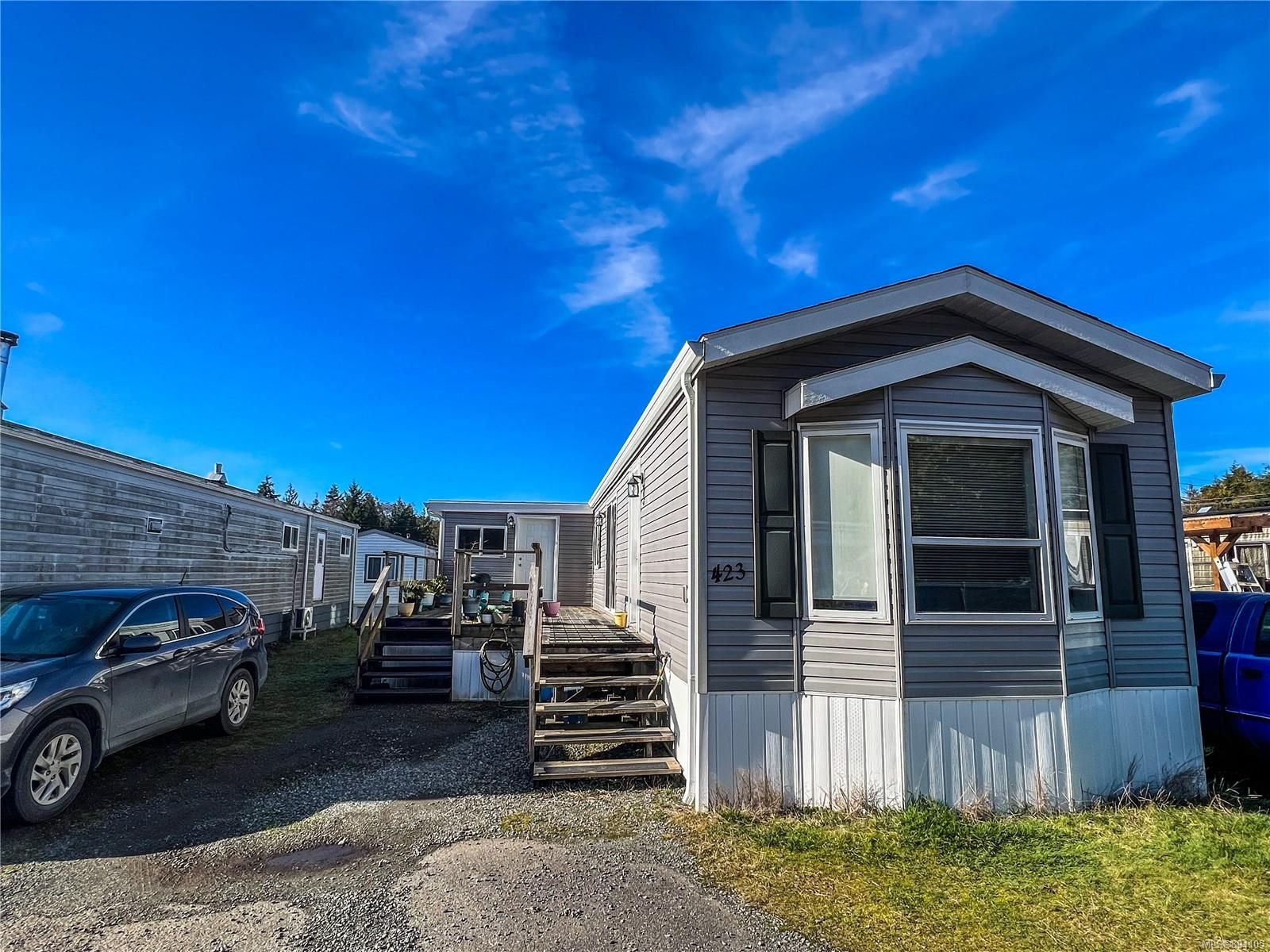 Main Photo: 423 Orca Cres in Ucluelet: PA Ucluelet Manufactured Home for sale (Port Alberni)  : MLS®# 894105