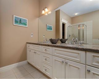 Photo 23: 356 SIGNATURE Court SW in Calgary: Signal Hill Semi Detached for sale : MLS®# C4220141