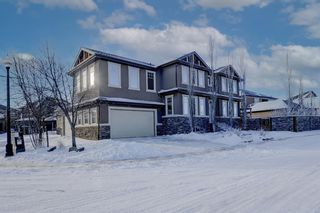 Photo 3: 105 Rockcliff Bay NW in Calgary: Rocky Ridge Detached for sale : MLS®# A1169737