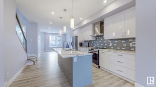 Photo 11: 10718 69 Avenue in Edmonton: Zone 15 House Half Duplex for sale : MLS®# E4322631