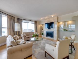 Photo 4: 2001 1185 QUAYSIDE Drive in New Westminster: Quay Condo for sale in "THE RIVIERA" : MLS®# R2709104