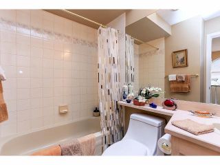 Photo 17: 33 9168 FLEETWOOD Way in Surrey: Fleetwood Tynehead Townhouse for sale in "The Fountains" : MLS®# F1414728