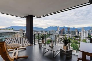 Photo 2: 1702 1171 JERVIS Street in Vancouver: West End VW Condo for sale in "The Jervis" (Vancouver West)  : MLS®# R2696968