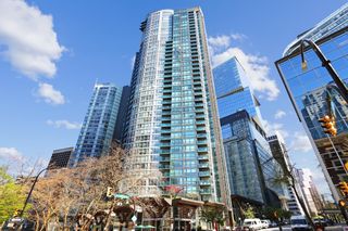 Photo 1: 1905 1189 MELVILLE Street in Vancouver: Coal Harbour Condo for sale in "THE MELVILLE" (Vancouver West)  : MLS®# R2873670