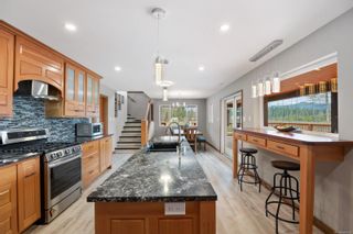 Photo 13: 2030 Spike Rd in Merville: CV Merville Black Creek House for sale (Comox Valley)  : MLS®# 940619