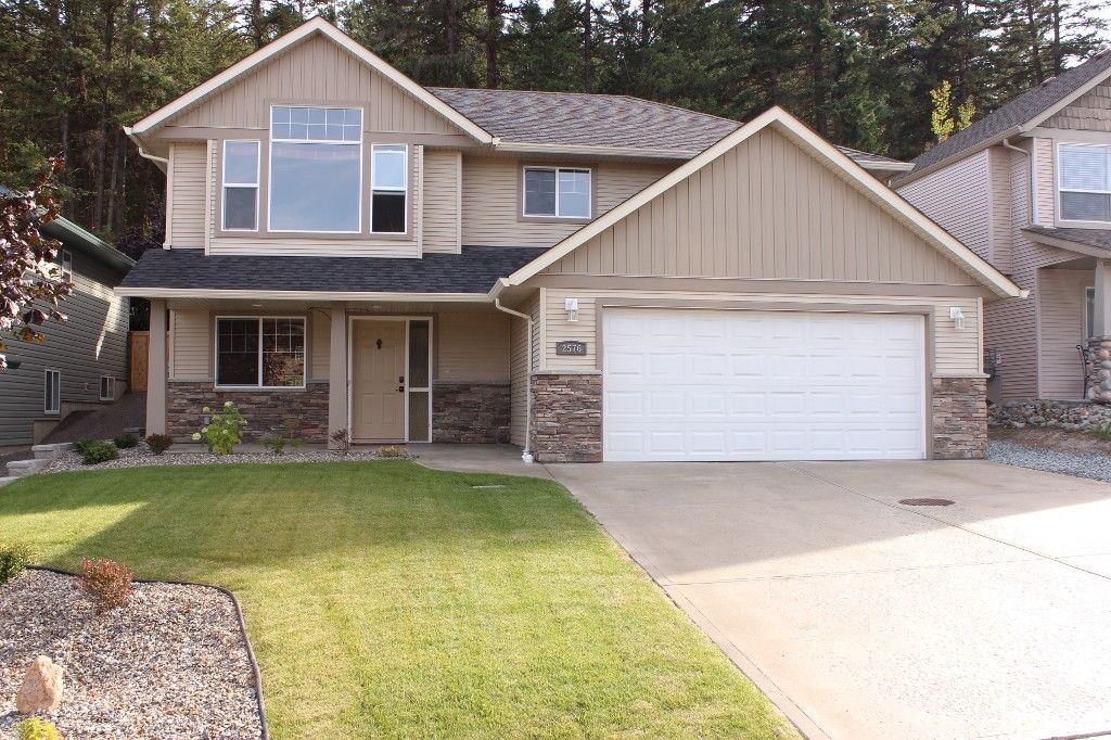 Photo 1: Photos: 2576 Willowbrae Court in Kamloops: Aberdeen House for sale : MLS®# 124898