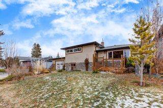 Photo 1: 39 Harley Road SW in Calgary: Haysboro Detached for sale : MLS®# A2094161