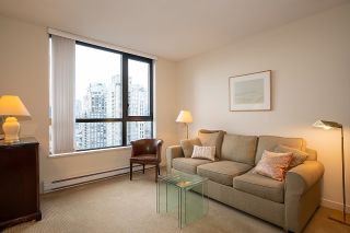 Photo 4: 1709 928 HOMER Street in Vancouver: Yaletown Condo for sale in "YALETOWN PARK 1" (Vancouver West)  : MLS®# R2633442