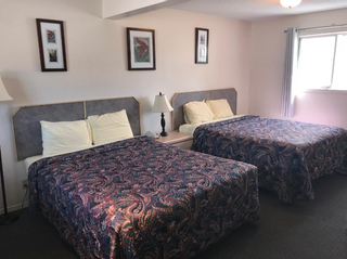Photo 10: 25 room motel for sale BC: Business with Property for sale