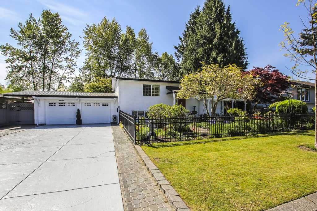 Main Photo: 9096 PRINCE CHARLES Boulevard in Surrey: Queen Mary Park Surrey House for sale : MLS®# R2454051
