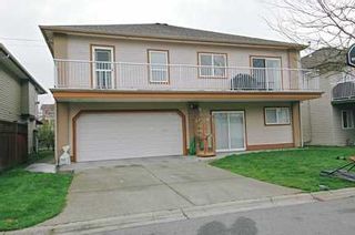 Photo 2: 19894 HAMMOND RD in Pitt Meadows: South Meadows House for sale : MLS®# V585347