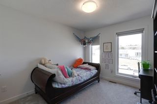 Photo 26: 4705 19 Avenue NW in Calgary: Montgomery Semi Detached for sale : MLS®# A1095954