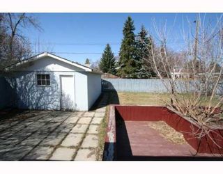 Photo 13: 307 40 Street SW in CALGARY: Wildwood Residential Detached Single Family for sale (Calgary)  : MLS®# C3377030