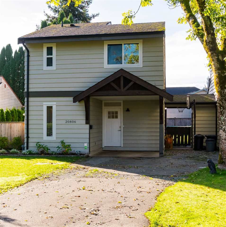 Main Photo: 20806 52A Avenue in Langley: Langley City 1/2 Duplex for sale : MLS®# R2518215