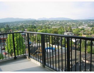 Photo 8: 801 415 E COLUMBIA Street in New_Westminster: Sapperton Condo for sale in "SAN MARINO" (New Westminster)  : MLS®# V769040