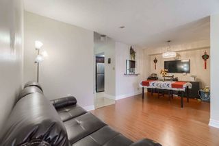 Photo 7: 912 285 Enfield Place in Mississauga: City Centre Condo for sale : MLS®# W5825621