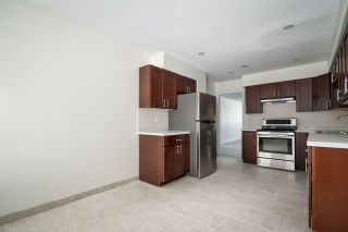 Photo 3: 2920 OXFORD Street in Port Coquitlam: Glenwood PQ Duplex for sale : MLS®# R2401433