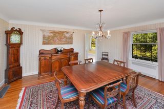 Photo 16: 3610 Cadboro Bay Rd in Oak Bay: OB Henderson House for sale : MLS®# 915389