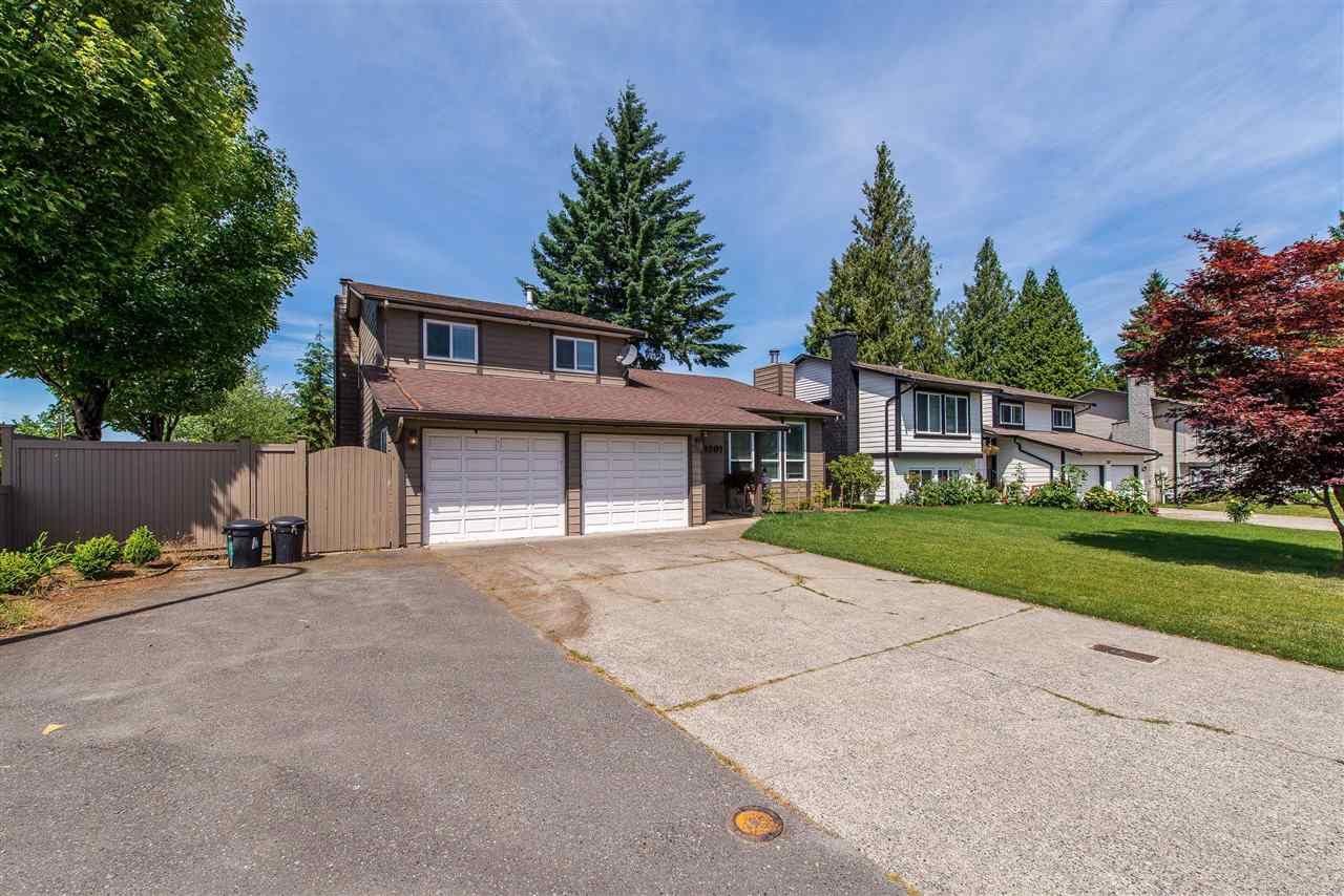 Main Photo: 3207 CHEHALIS DRIVE in : Abbotsford West House for sale : MLS®# R2436414