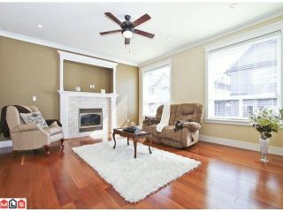 Photo 4: 8104 211B ST in Langley: Willoughby Heights House for sale in "YORKSON" : MLS®# F1220820
