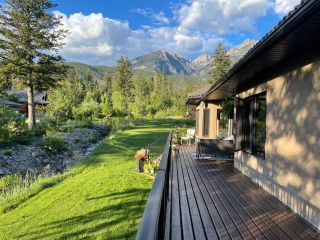 Photo 8: 5025 RIVERVIEW ROAD in Fairmont Hot Springs: House for sale : MLS®# 2468967