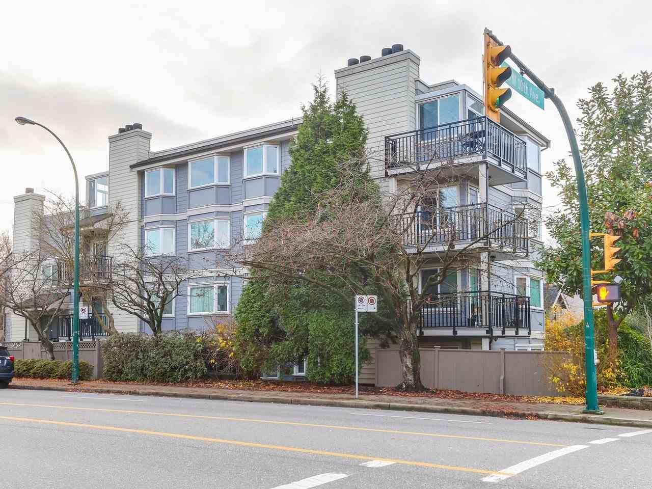 Main Photo: 9 1606 W 10TH Avenue in Vancouver: Fairview VW Condo for sale (Vancouver West)  : MLS®# R2224878