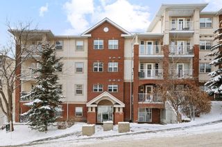 Photo 2: 202 417 3 Avenue NE in Calgary: Crescent Heights Apartment for sale : MLS®# A2022787