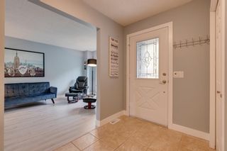 Photo 2: 151 Millrise Drive SW in Calgary: Millrise Detached for sale : MLS®# A1037985