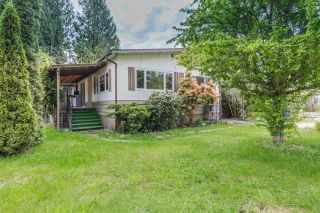 Photo 2: 5633 CREEKSIDE Place in Sechelt: Sechelt District Manufactured Home for sale in "WEST SECHELT" (Sunshine Coast)  : MLS®# R2165580