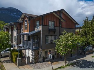 Photo 21: 1195 VILLAGE GREEN Way in Squamish: Downtown SQ Townhouse for sale in "Eagleview Talon" : MLS®# R2881632