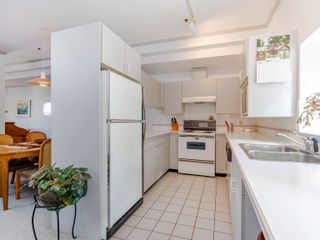 Photo 25: 4 1855 VINE Street in Vancouver: Kitsilano Townhouse for sale in "Devon Court" (Vancouver West)  : MLS®# R2725594