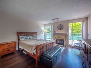 Photo 14: 348 TAYLOR Way in West Vancouver: Park Royal Townhouse for sale in "THE WESTROYAL" : MLS®# R2373517