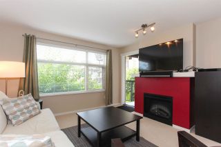 Photo 4: 209 400 KLAHANIE Drive in Port Moody: Port Moody Centre Condo for sale in "Tides" : MLS®# R2192368