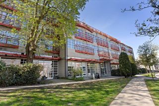Main Photo: 306 350 E 2ND Avenue in Vancouver: Mount Pleasant VE Condo for sale in "MAINSPACE" (Vancouver East)  : MLS®# R2876384