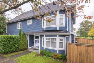 Photo 1: 2608 ST. CATHERINES Street in Vancouver: Mount Pleasant VE 1/2 Duplex for sale (Vancouver East)  : MLS®# R2009853