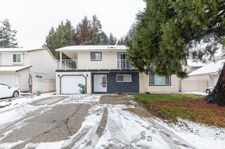 Photo 3: 6031 132A Street in Surrey: Panorama Ridge House for sale : MLS®# R2640252