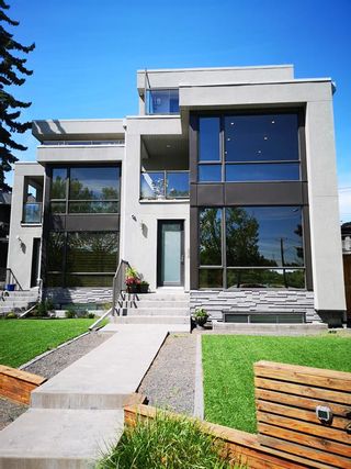 Photo 8: 2710 Parkdale Boulevard NW in Calgary: West Hillhurst Semi Detached (Half Duplex) for sale : MLS®# A2115039