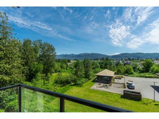 Photo 19: 205 2242 WHATCOM Road in Abbotsford: Abbotsford East Condo for sale in "WATERLEAF" : MLS®# R2455089