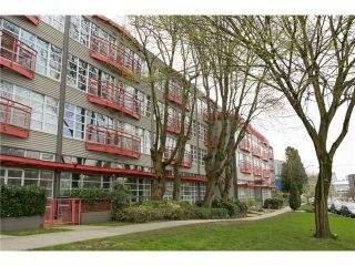 Photo 1: 313 350 E 2ND Avenue in Vancouver: Mount Pleasant VE Condo for sale in "MAINSPACE" (Vancouver East)  : MLS®# V1057358