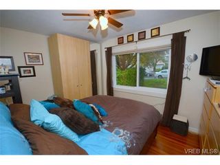 Photo 10: 1532 Edgeware Rd in VICTORIA: Vi Oaklands House for sale (Victoria)  : MLS®# 728605