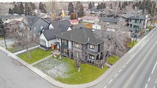 Photo 3: 5204 20 Street SW in Calgary: North Glenmore Park Semi Detached (Half Duplex) for sale : MLS®# A2106669