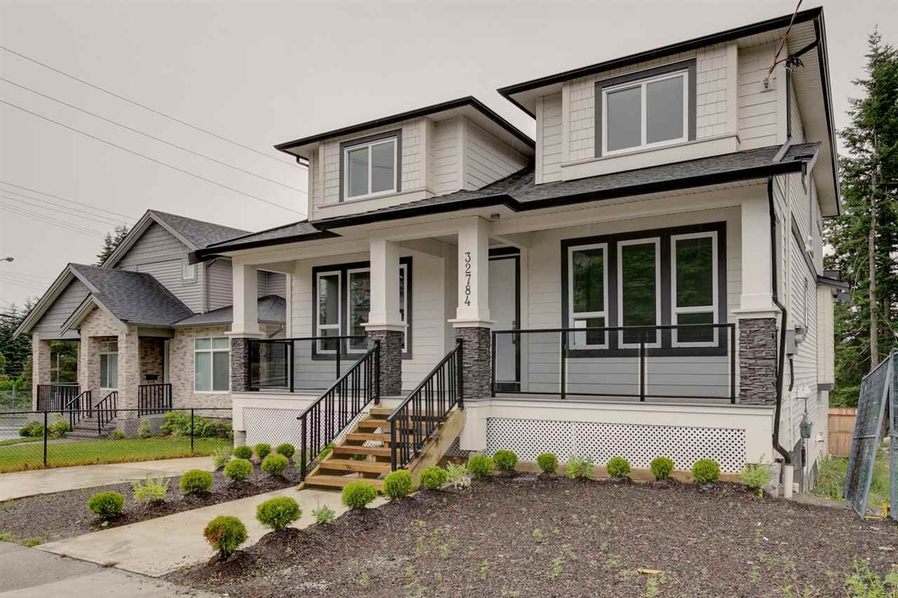 Main Photo: 32784 BEST Avenue in Mission: Mission BC House for sale : MLS®# R2480639